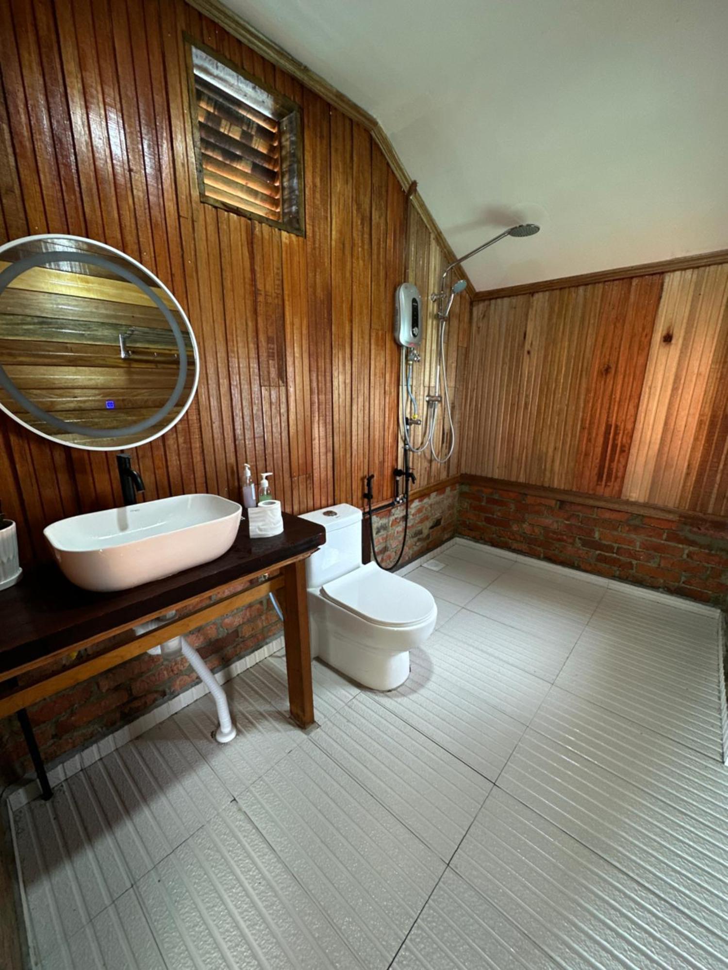 Bed and Breakfast La Water House Semporna Zewnętrze zdjęcie
